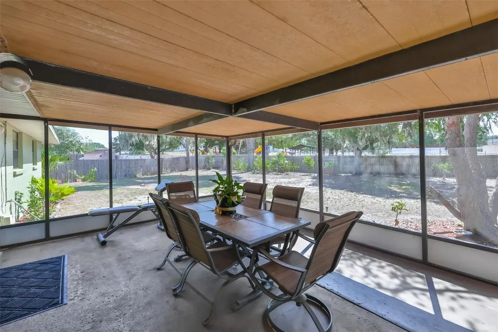 2824 Bellwood Drive Brandon FL 33511