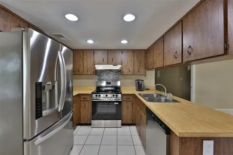 2824 Bellwood Drive Brandon FL 33511