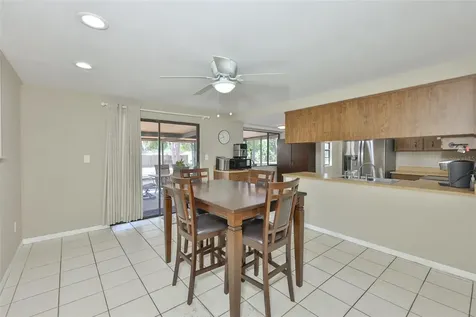 2824 Bellwood Drive Brandon FL 33511