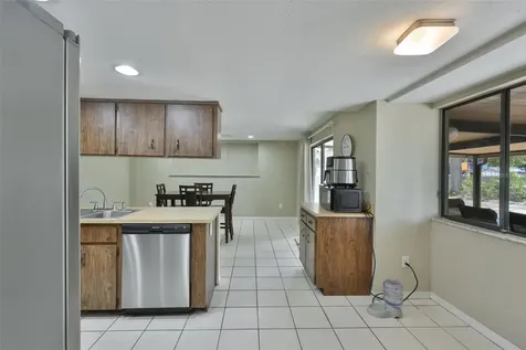 2824 Bellwood Drive Brandon FL 33511