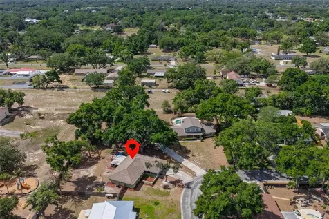 2824 Bellwood Drive Brandon FL 33511