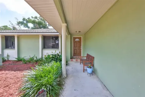 2824 Bellwood Drive Brandon FL 33511
