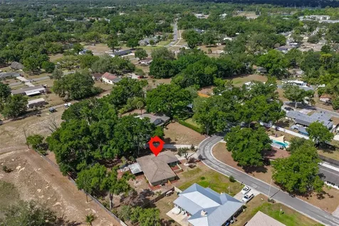 2824 Bellwood Drive Brandon FL 33511