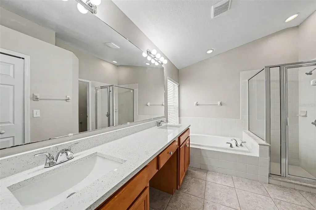 15950 Leatherleaf Lane Land O Lakes FL 34638