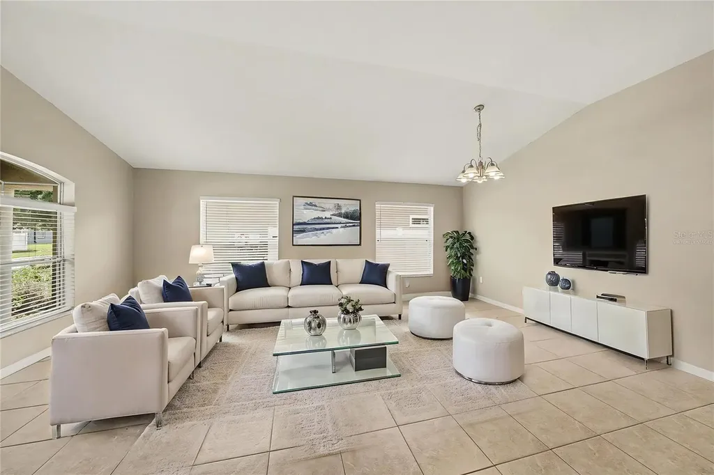 15950 Leatherleaf Lane Land O Lakes FL 34638