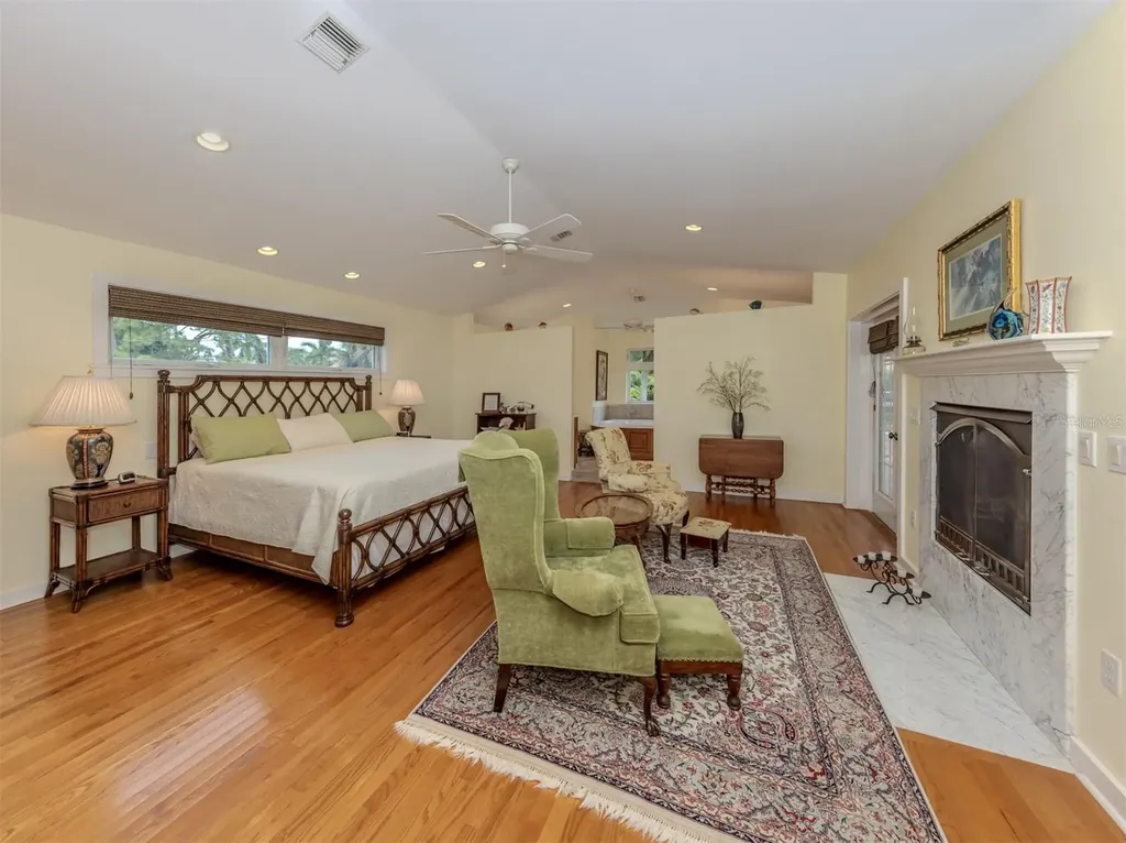 628 Granada Avenue Venice FL 34285