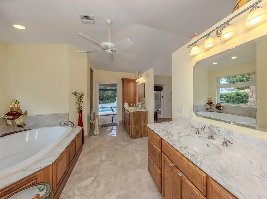 628 Granada Avenue Venice FL 34285