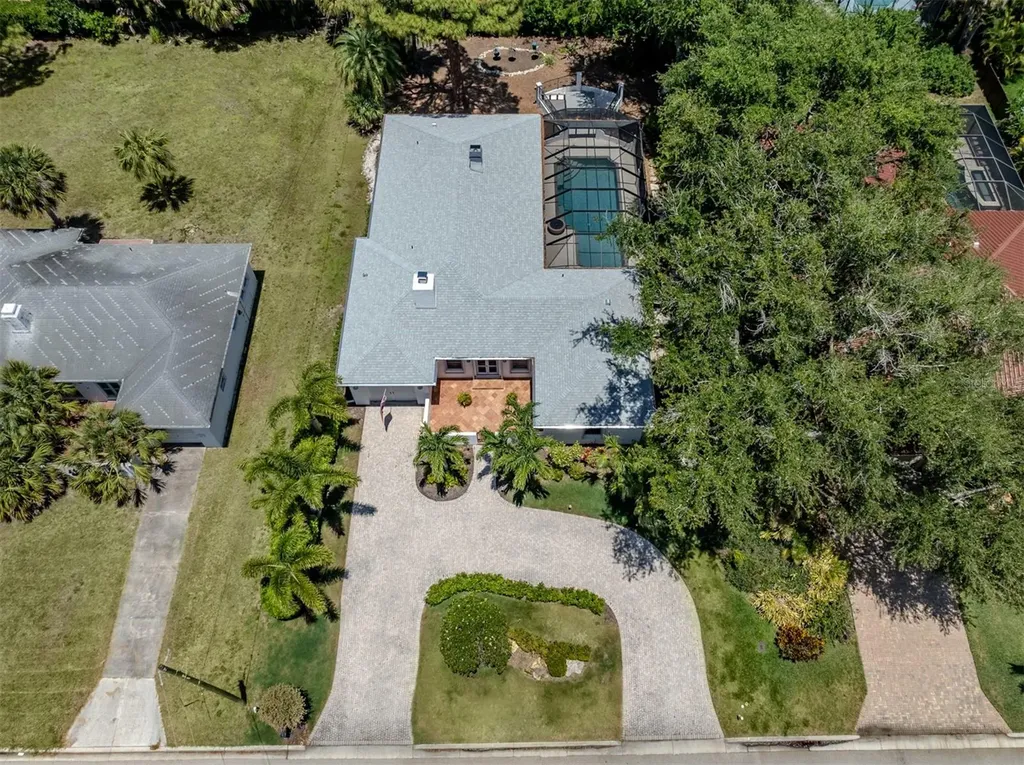 628 Granada Avenue Venice FL 34285