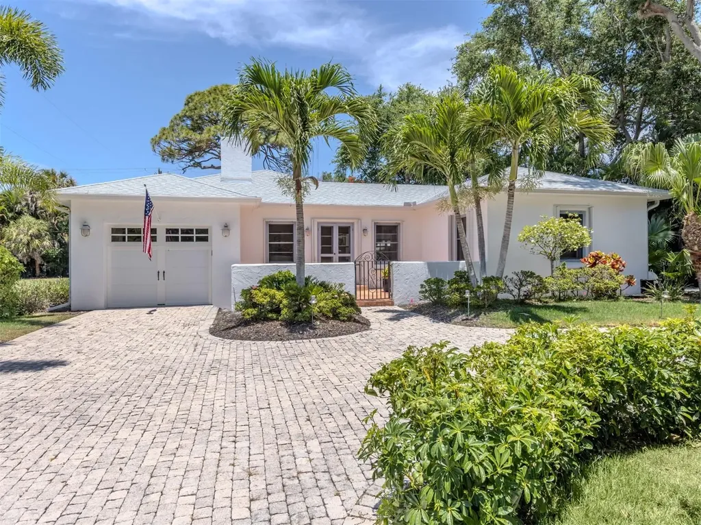 628 Granada Avenue Venice FL 34285