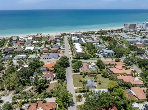 628 Granada Avenue Venice FL 34285