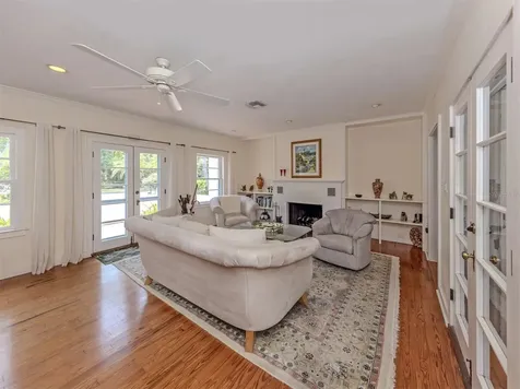 628 Granada Avenue Venice FL 34285