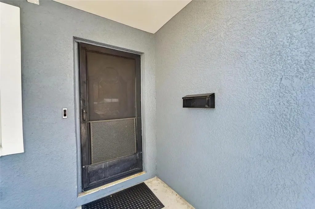 6670 26th Way N St Petersburg FL 33703