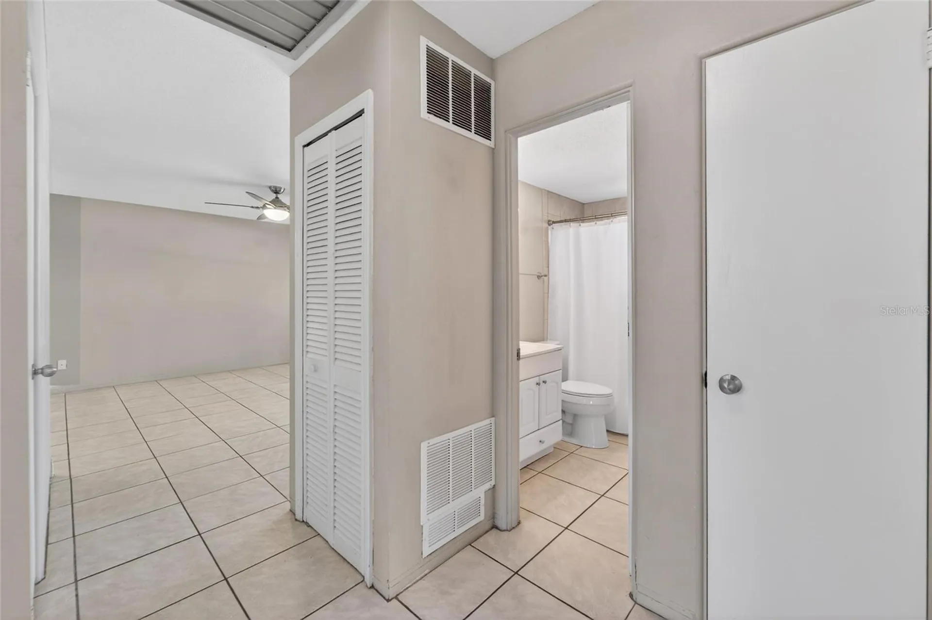 6670 26th Way N St Petersburg FL 33703