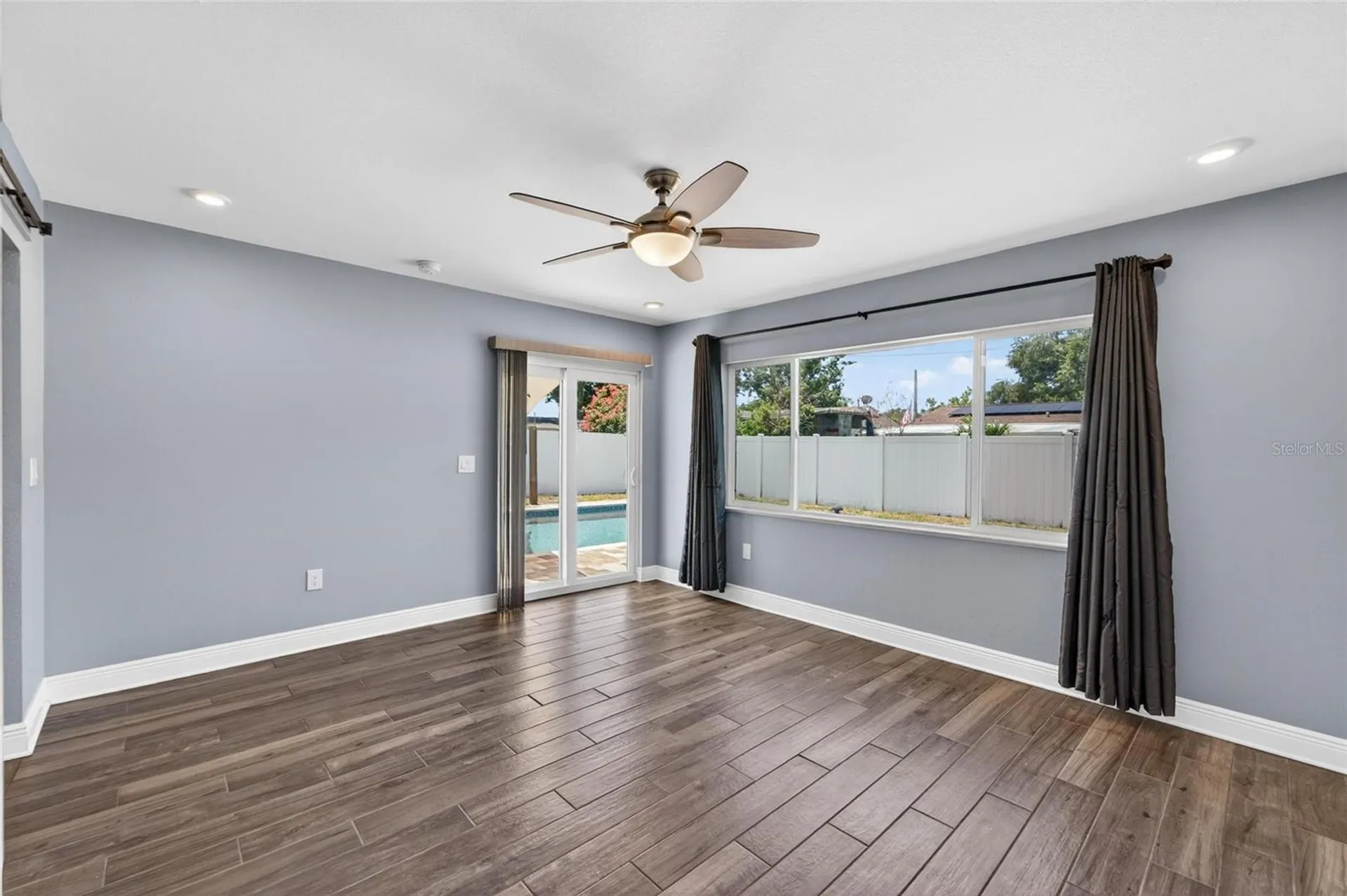 6670 26th Way N St Petersburg FL 33703