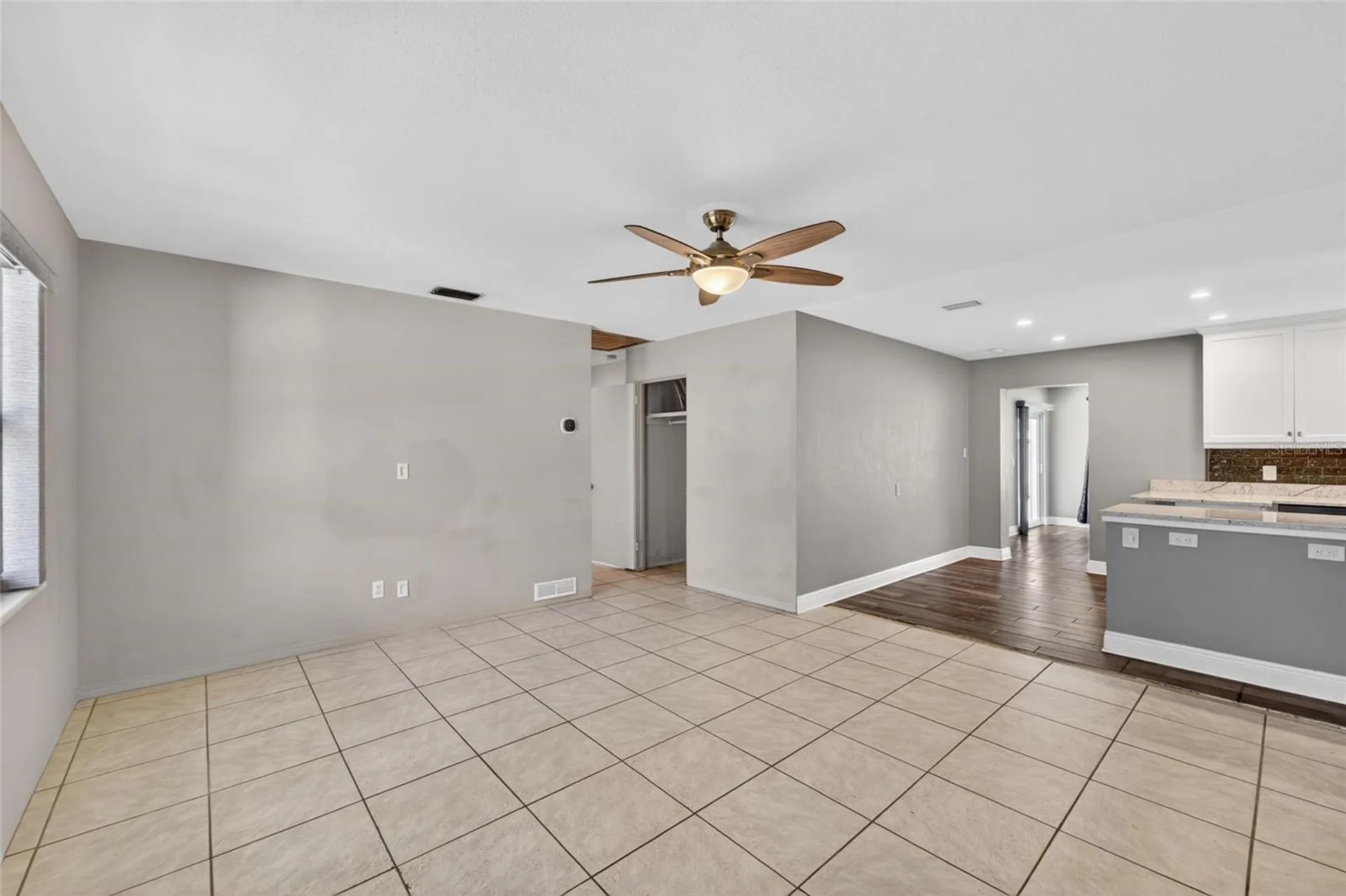 6670 26th Way N St Petersburg FL 33703
