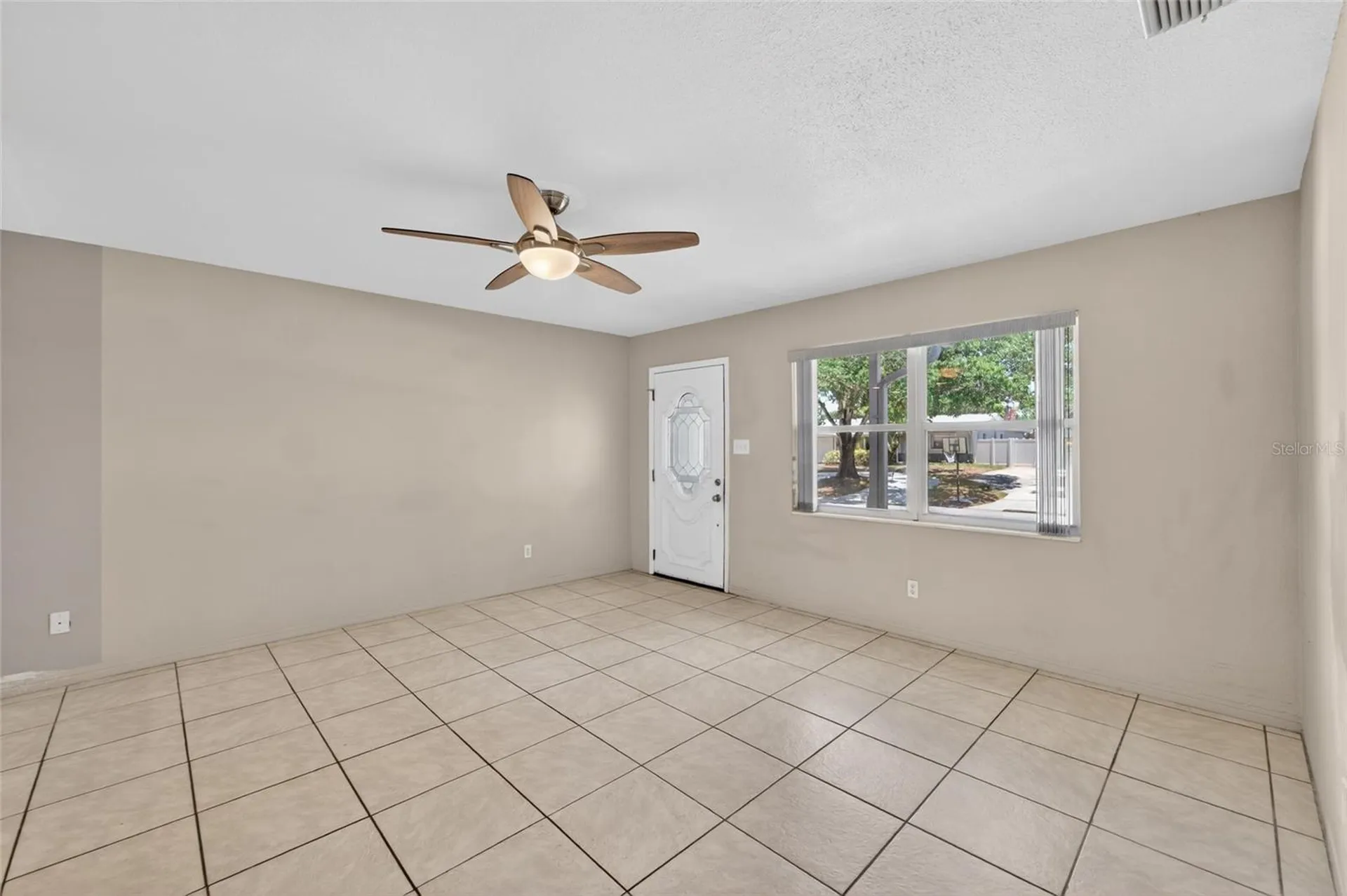 6670 26th Way N St Petersburg FL 33703