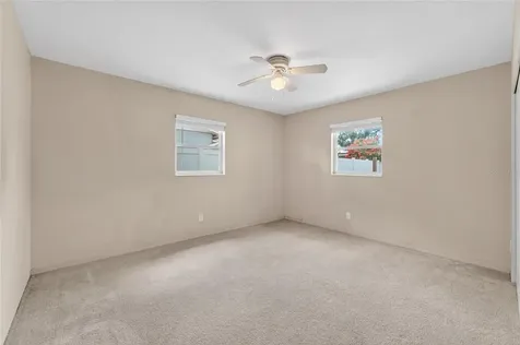 6670 26th Way N St Petersburg FL 33703