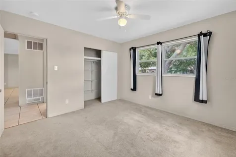 6670 26th Way N St Petersburg FL 33703