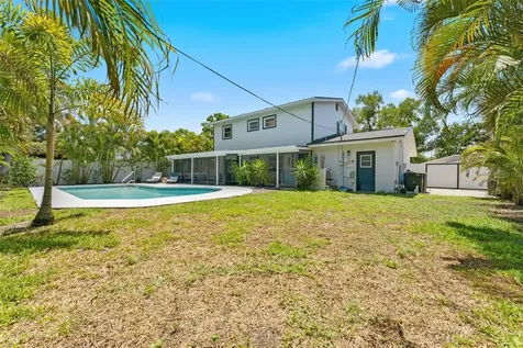 2701 67th Way N St Petersburg FL 33710