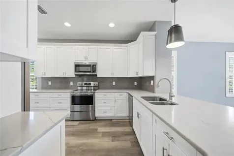 5610 Golden Isles Drive Apollo Beach FL 33572