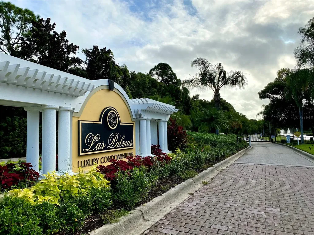 5551 Bentgrass Drive Sarasota FL 34235