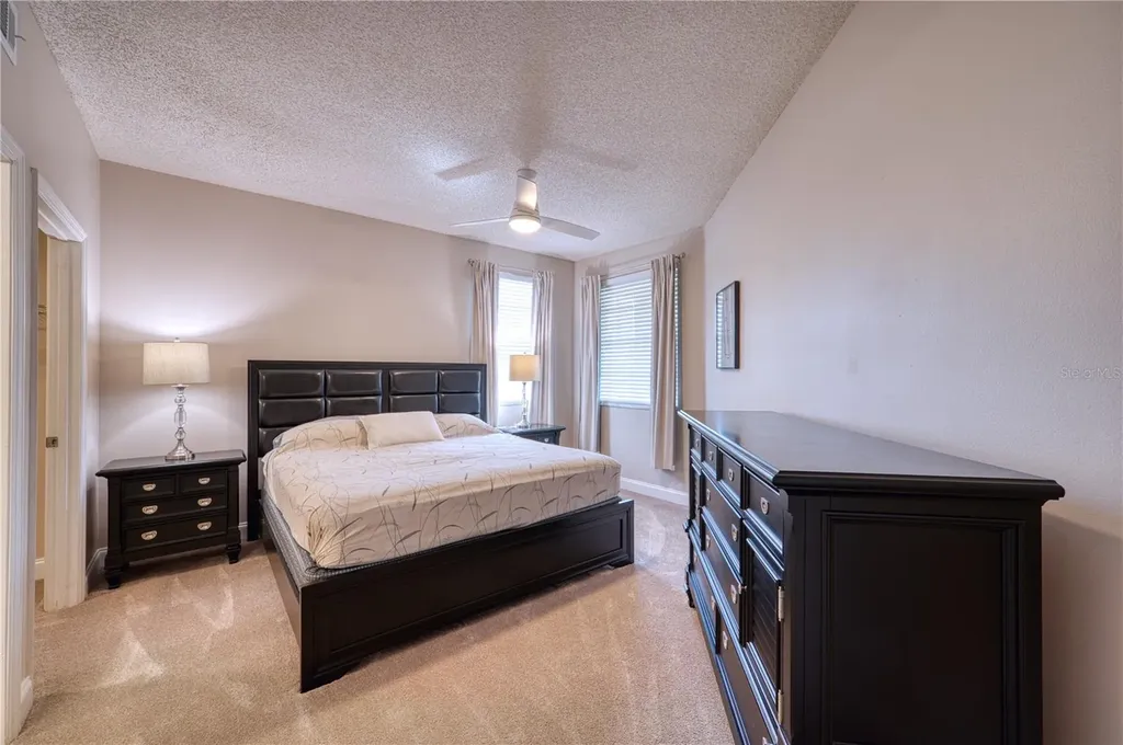 5551 Bentgrass Drive Sarasota FL 34235
