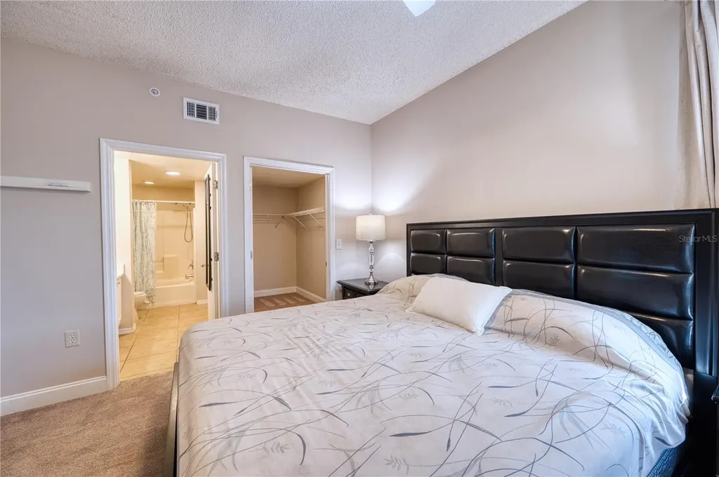 5551 Bentgrass Drive Sarasota FL 34235