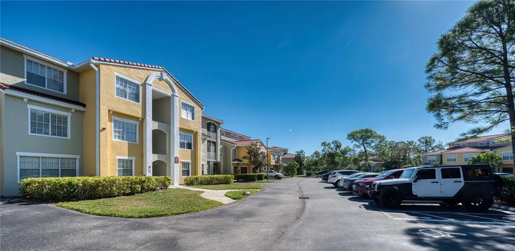 5551 Bentgrass Drive Sarasota FL 34235