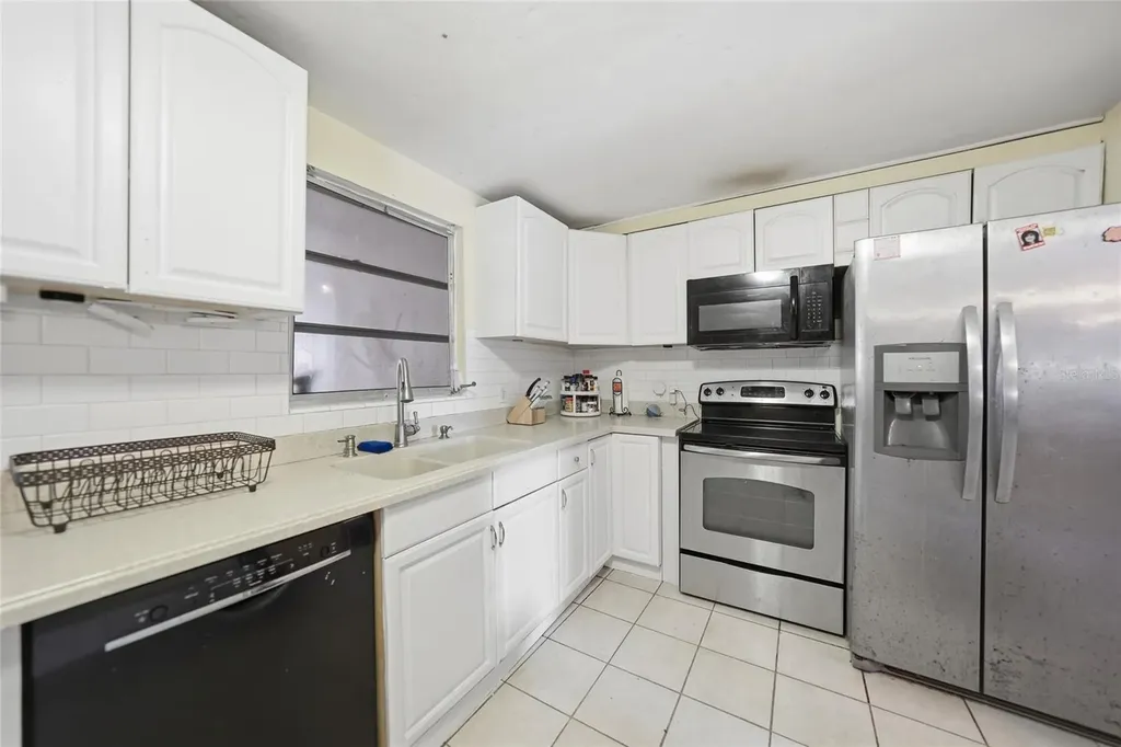 1201 Alabar Lane Cape Coral FL 33909