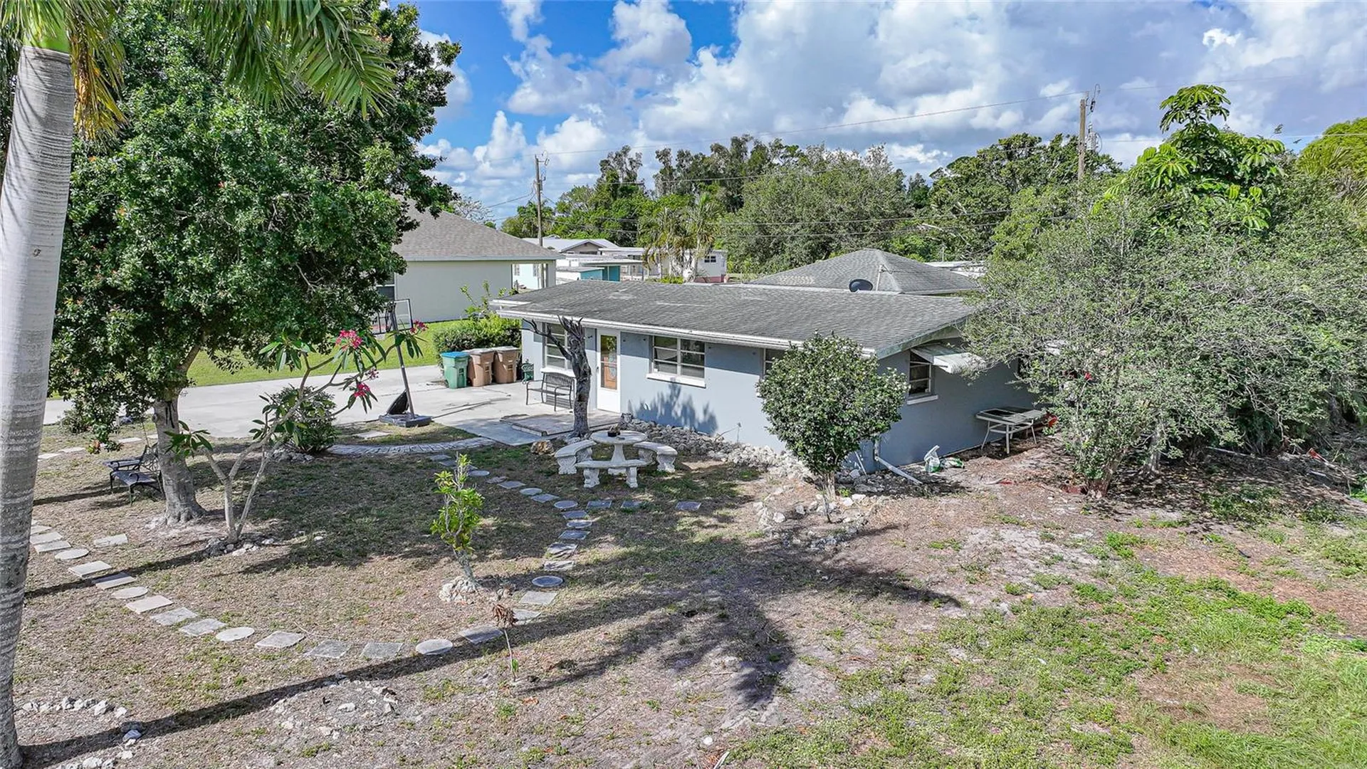 1201 Alabar Lane Cape Coral FL 33909