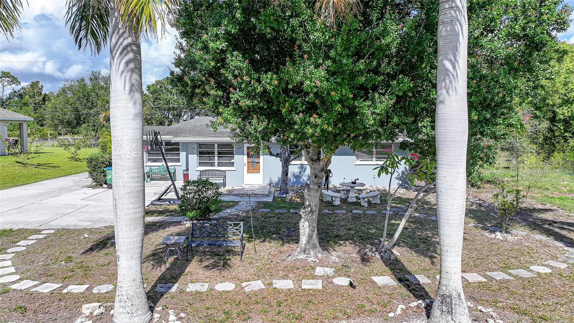 1201 Alabar Lane Cape Coral FL 33909
