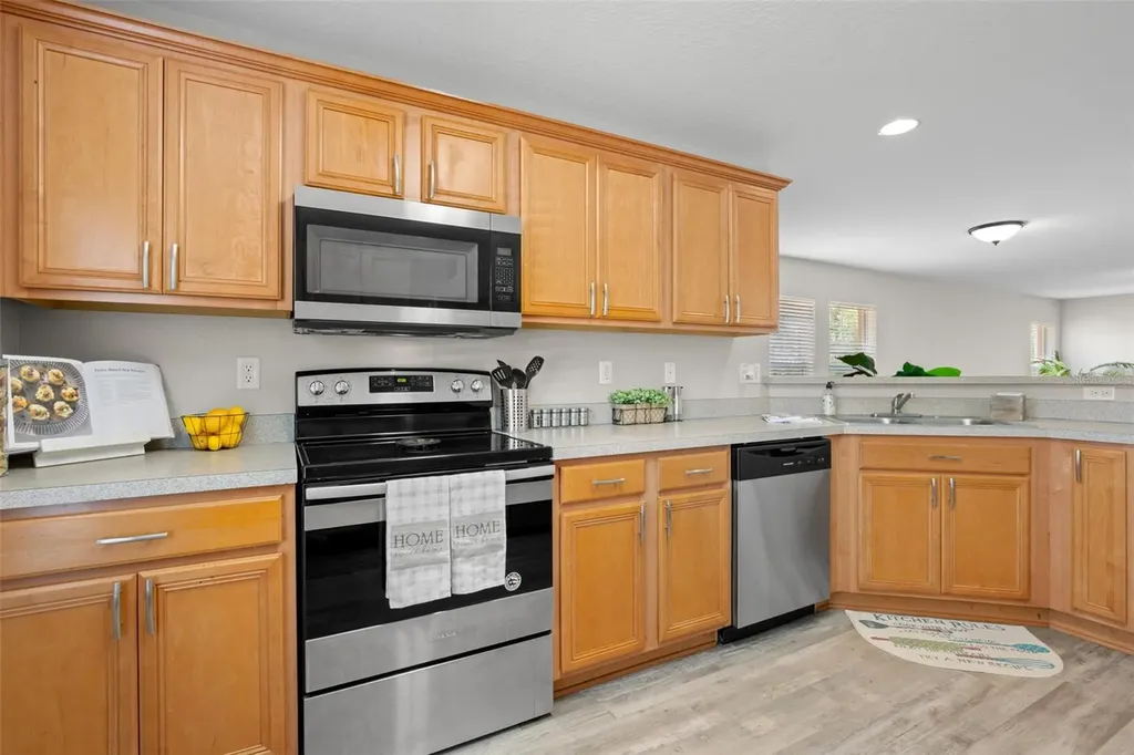 10924 Johanna Avenue Riverview FL 33578