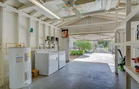 413 W North Bay Street Tampa FL 33603
