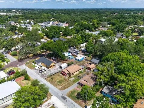 413 W North Bay Street Tampa FL 33603