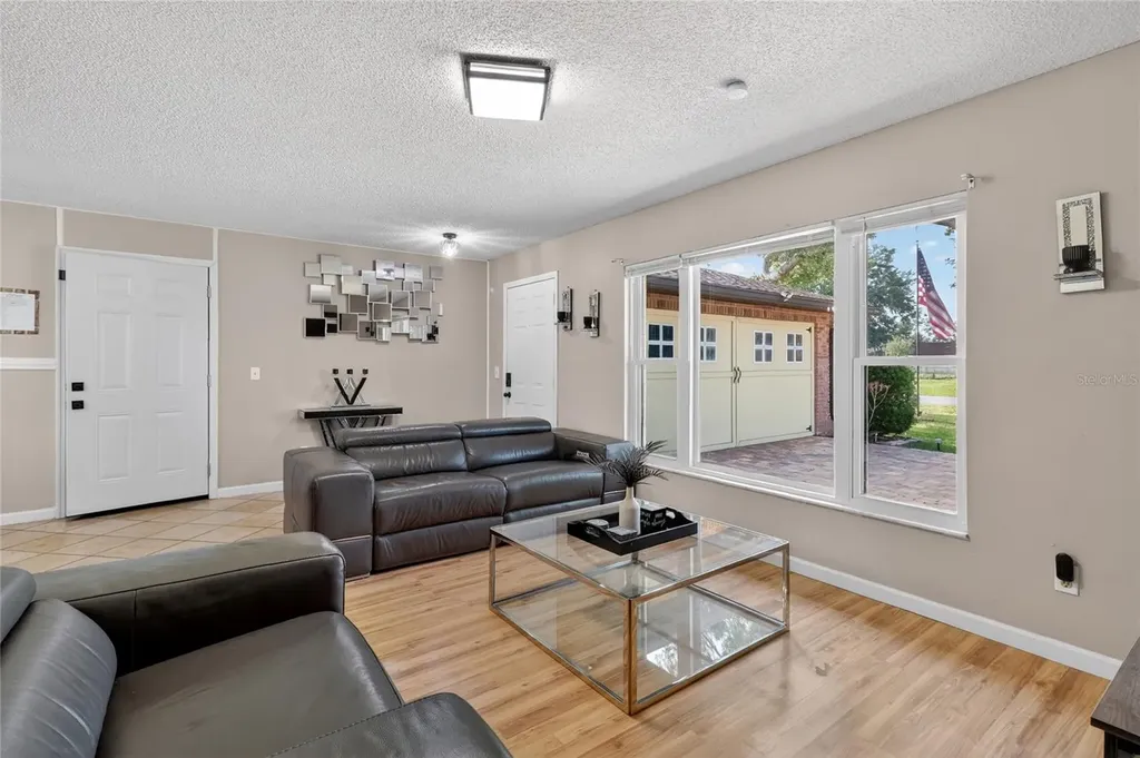 736 Scott Lake Village N Lakeland FL 33813