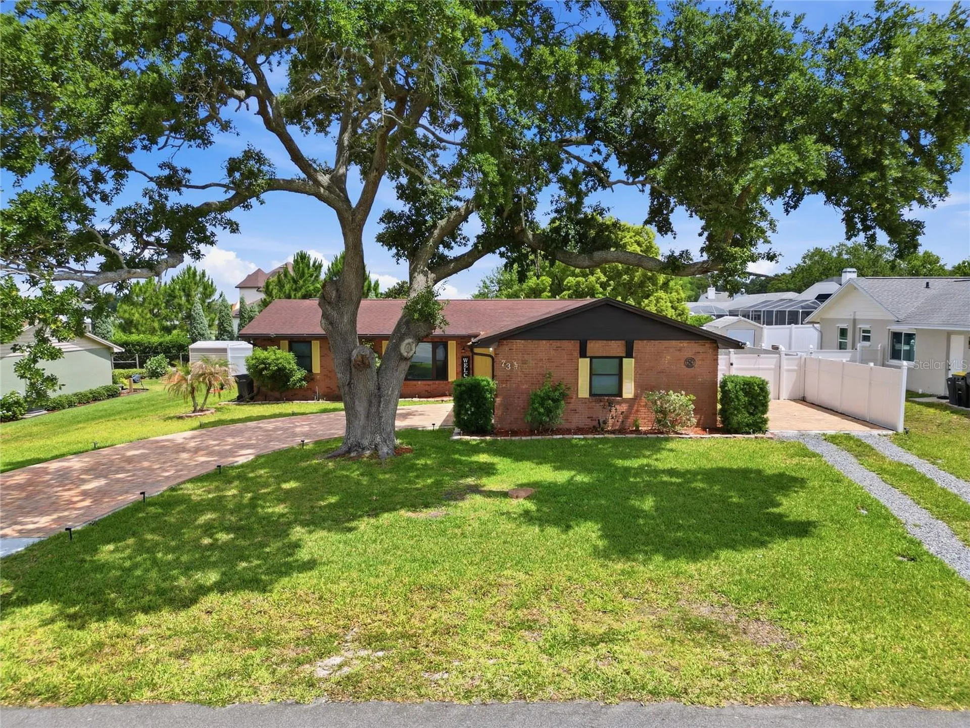 736 Scott Lake Village N Lakeland FL 33813