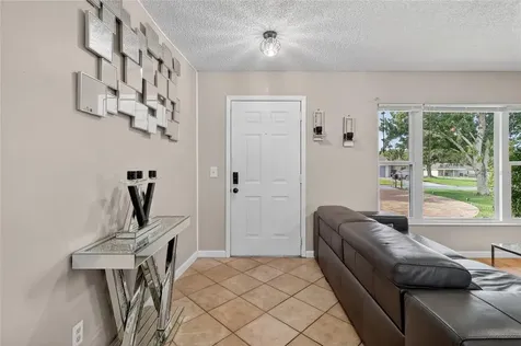 736 Scott Lake Village N Lakeland FL 33813