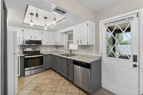 736 Scott Lake Village N Lakeland FL 33813
