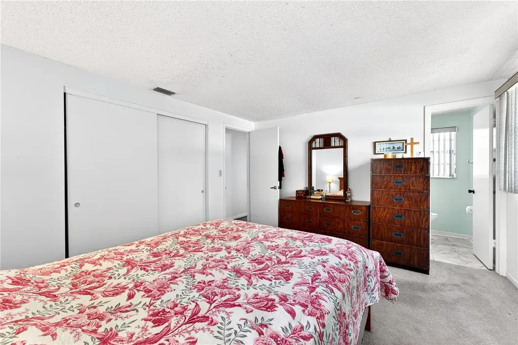 8845 55th Way N Pinellas Park FL 33782