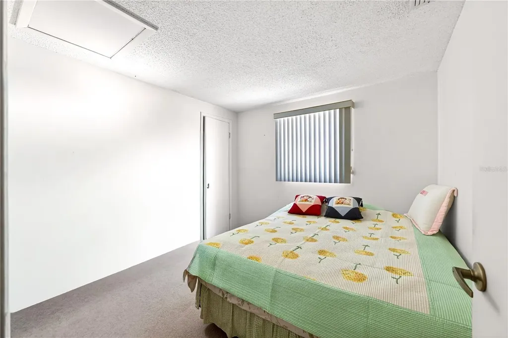 8845 55th Way N Pinellas Park FL 33782