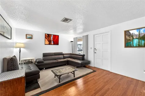 8845 55th Way N Pinellas Park FL 33782