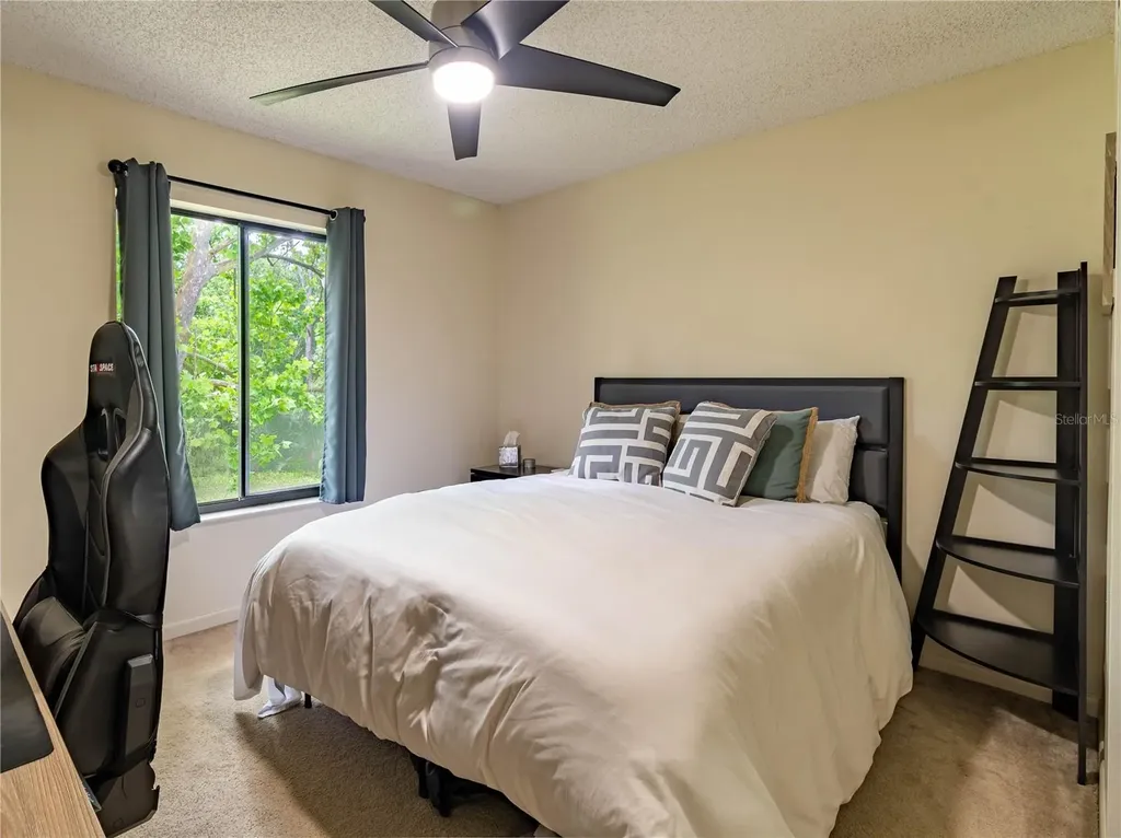 3232 Lake Pine Way E Tarpon Springs FL 34688