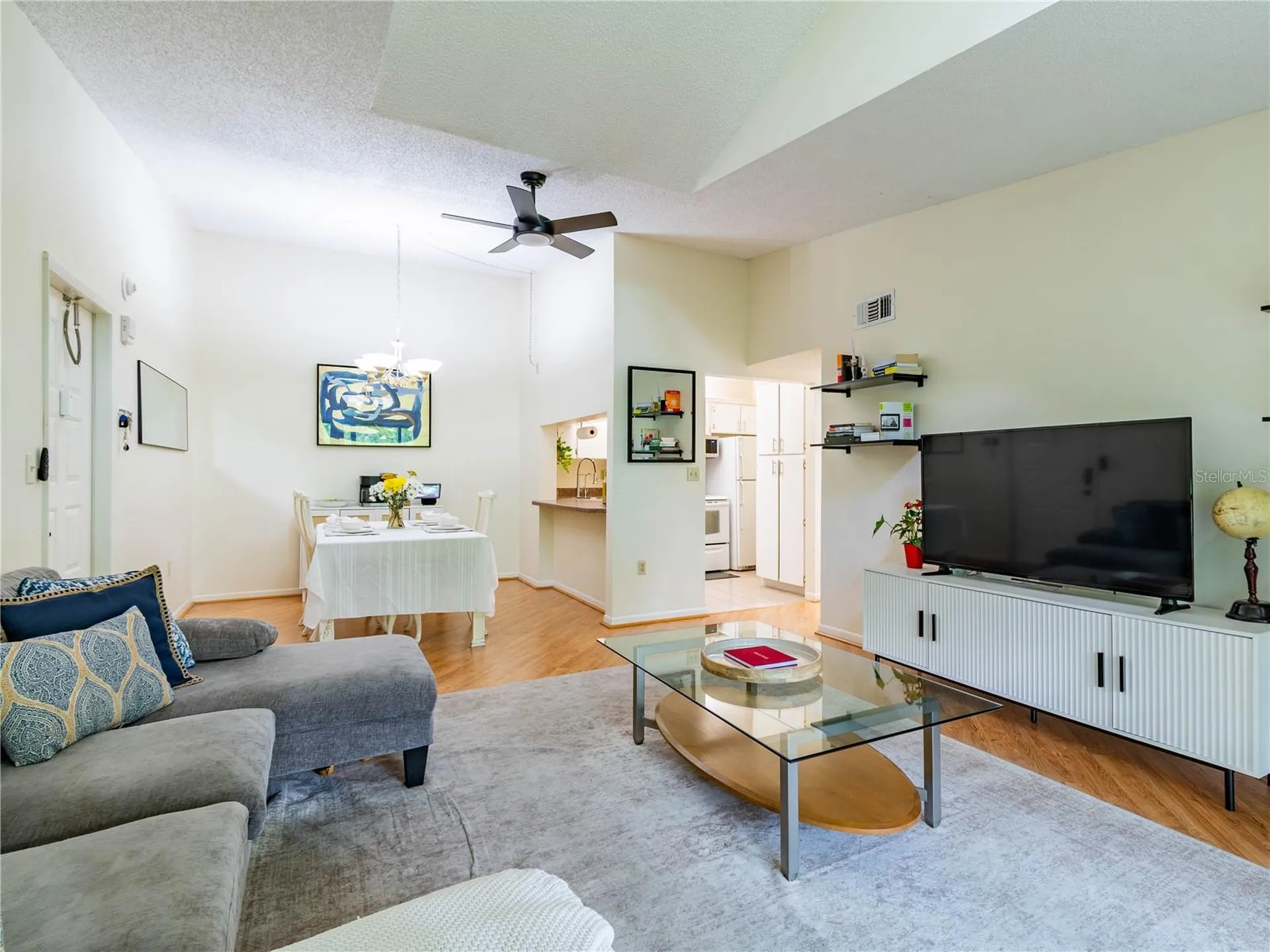 3232 Lake Pine Way E Tarpon Springs FL 34688