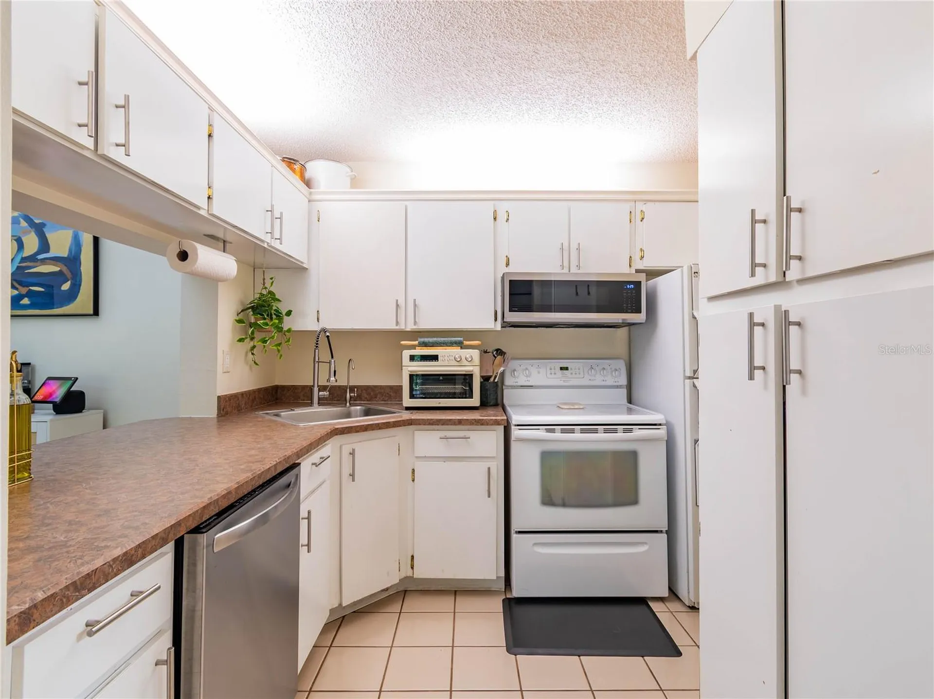 3232 Lake Pine Way E Tarpon Springs FL 34688