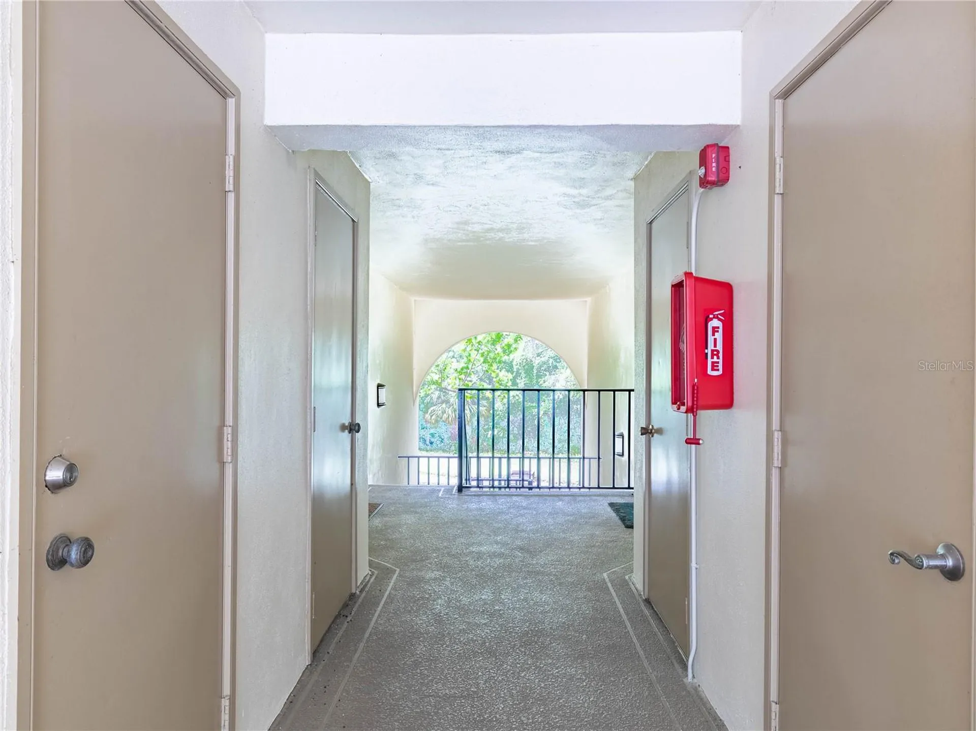 3232 Lake Pine Way E Tarpon Springs FL 34688