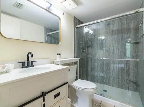3232 Lake Pine Way E Tarpon Springs FL 34688