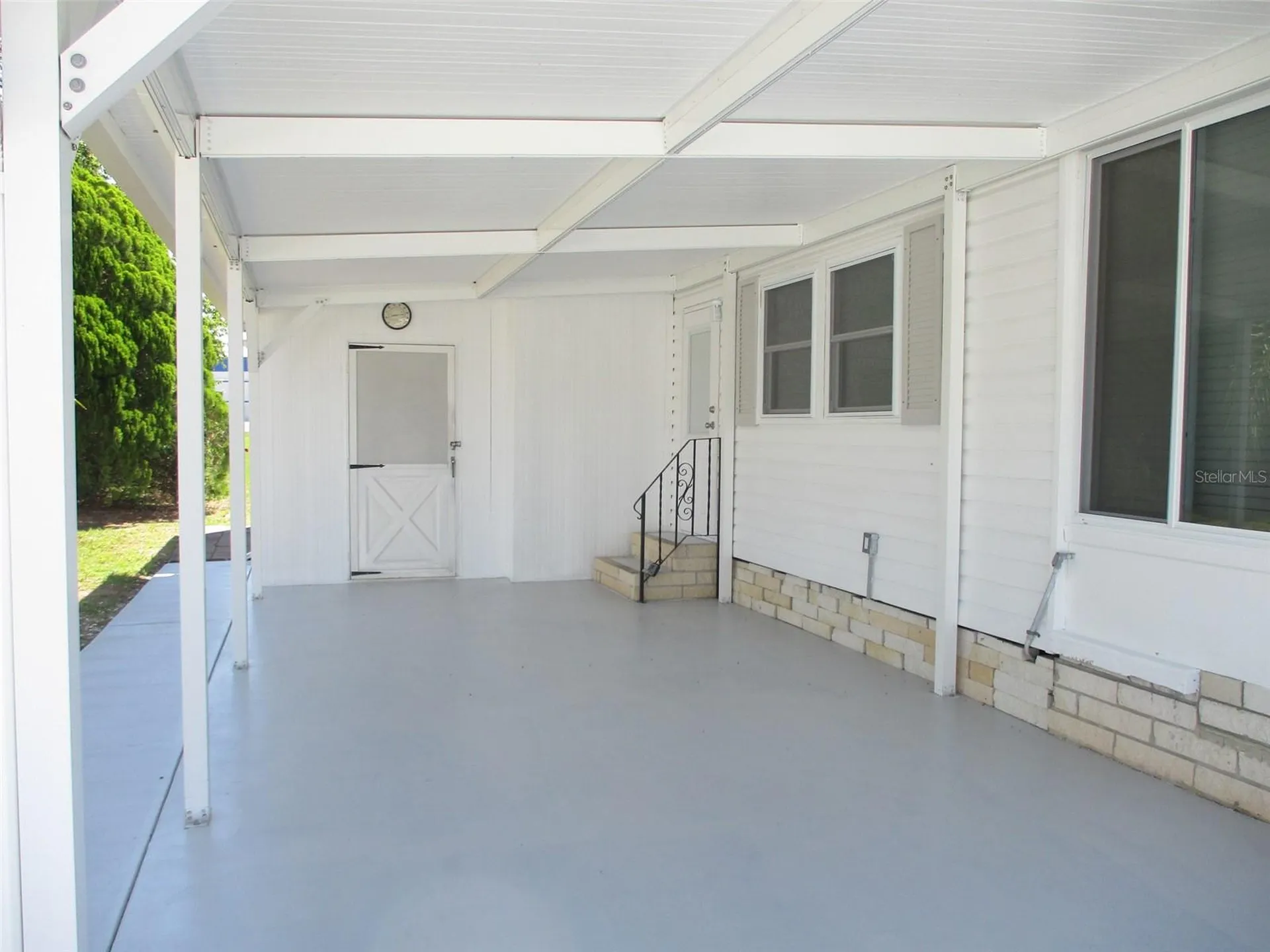 3734 Castle Drive Zephyrhills FL 33540