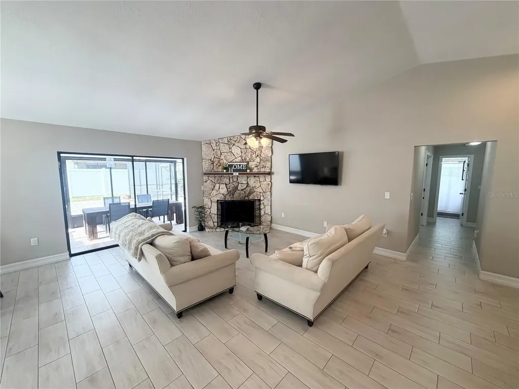 3612 75th Drive E Sarasota FL 34243