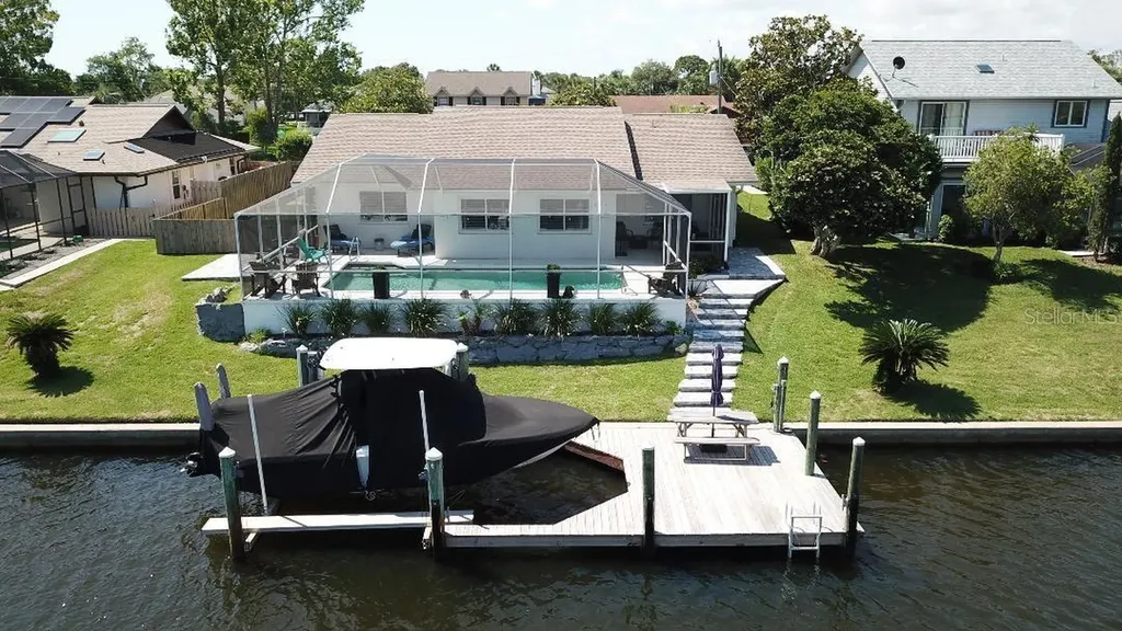 7 Cedarford Court Palm Coast FL 32137