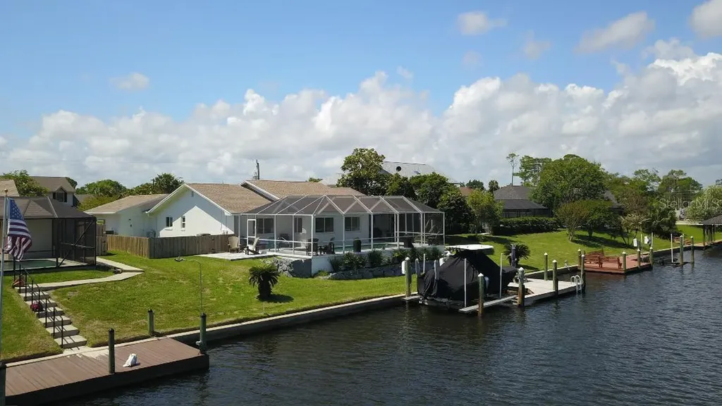 7 Cedarford Court Palm Coast FL 32137